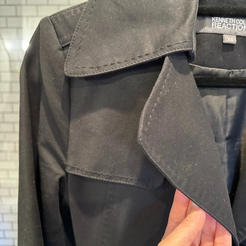 Kenneth Cole Reaction black trench coat size XS - Picture 3 of 9